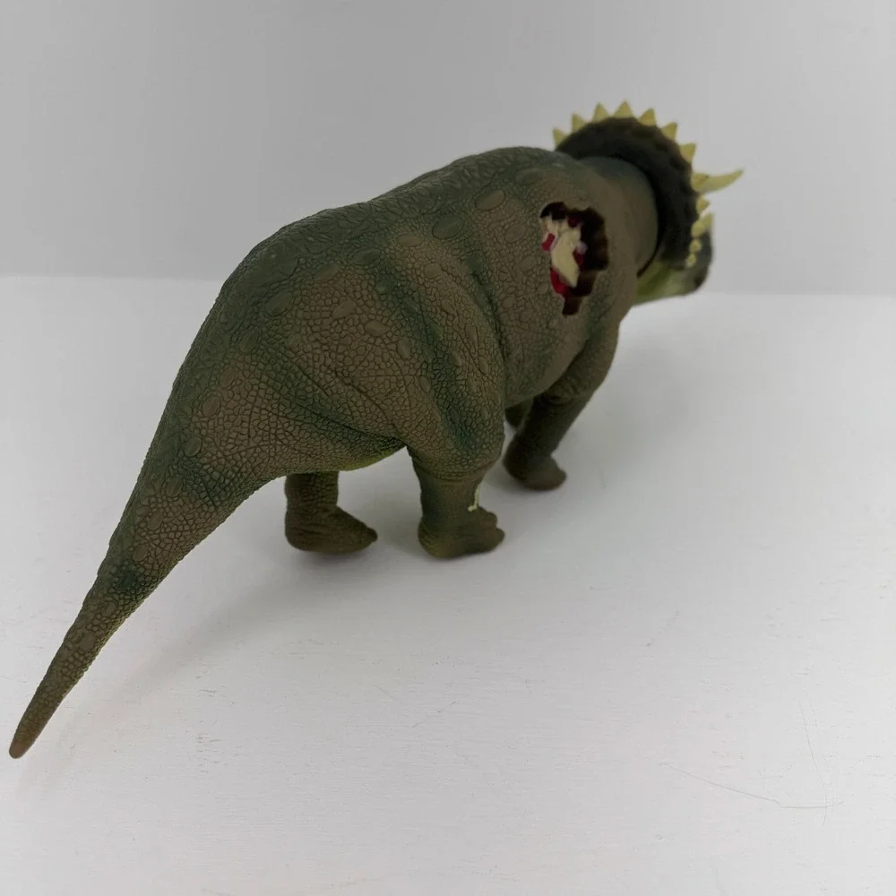 Kenner Jurassic Park Triceratops‎ Dinosaur 1993 Green Good Dino Damage JP08